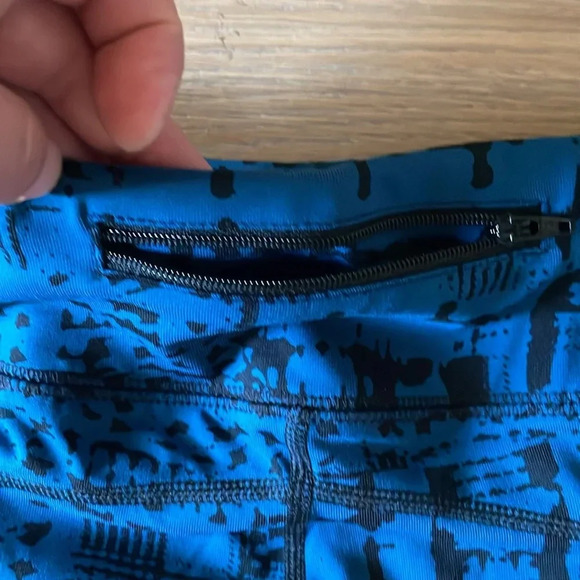 Cabi Leggings Womens Medium Patterned Cool Tech Skinny #963 Size Small - Picture 10 of 10